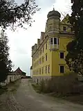 Zámek Schwarzenberg, boční pohled od západu