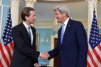 Sebastian Kurz s ministrem zahraničí USA Johnem Kerrym, rok 2017