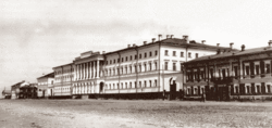Seminářské náměstí a Nižnenovgorodský duchovní seminář