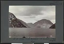 John Bernhard Rekstad: Pohled na Natviken, Tversover Aardalsfjord proti Seimsdalen