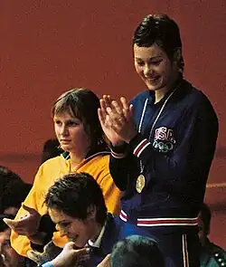Shane Gouldová (vlevo) v roce 1972