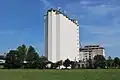 Silo u nádraží