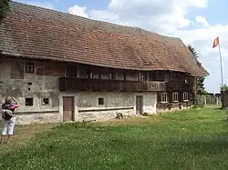 Skalka stavení.JPG