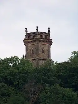 Pohled na věž od Tupadel