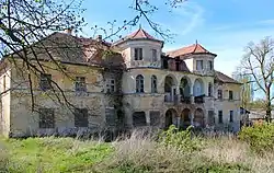 Slavice Castle, back view.jpg