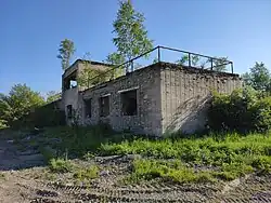 Ruiny vojenského objektu