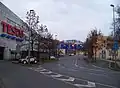Kartouzská ulice u obchodního centra Nový Smíchov