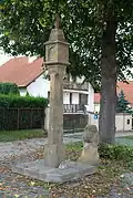 Smírčí kříž, Školská, pp. 1463-2, Budyně nad Ohří, okres Litoměřice 01.JPG