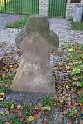 Smírčí kříž, Školská, pp. 1463-2, Budyně nad Ohří, okres Litoměřice 03.JPG