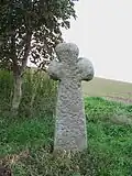 Smírčí kříž (Semonice).jpg