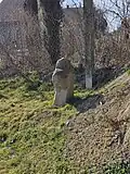 smírčí kříž v Topole - zadní strana