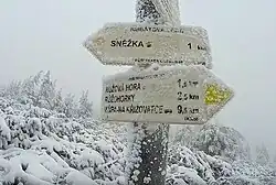 Rozcestník nad Růžovohorským sedlem