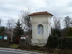 Soběslav, Wilsonova, wayside shrine 01.jpg