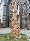 Socha "Šumava" před kostelem sv. Štěpána