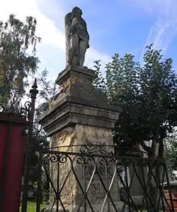 Pražská ulice, socha svatého Šebestiána