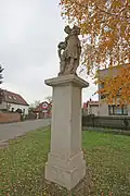 Socha sv. Floriána (Chotusice).JPG