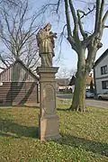 Socha sv. Jana Nepomuckého (Nové Smrkovice) 02.JPG