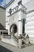 Vchod do Sochovy vily