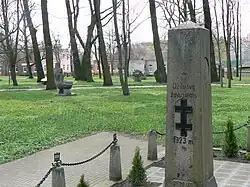 Památníky ve vesnici