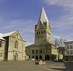 Dóm sv. Patrokla, západní část