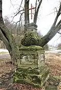 Sokl sochy svatého Jana Nepomuckého u cesty severně od Františkova nad Ploučnicí (Q37268475) 01.jpg