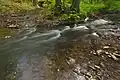 Soutok Repešského potoka (vlevo) s Hloučelou (vpravo)