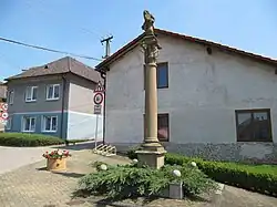 Stříbrnice (UH), sloup.jpg