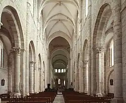 Interiér kostela