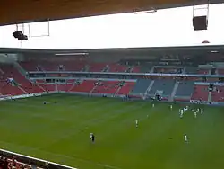 vnitřek stadionu