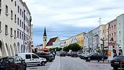 Hlavní náměstí s kostelem Panny Marie