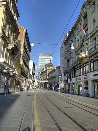 Pohled směrem k náměstí bána Jelačiće