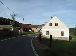 Dům v zatáčce