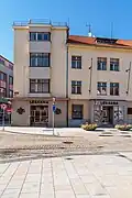 Stará_lékárna_a_činžovní_dům,_Stakonice.JPG