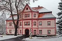 Vstupní průčelí