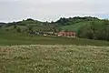 Pohled na obec ze silnice do Volyně