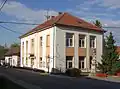 Obecní úřad a knihovna