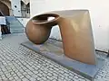 Amorfoid, 2004 (2016), nanobronz; Anežský klášter v Praze Na Františku