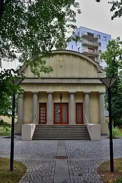 Kaple na evangelickém hřbitově ve Strašnicích