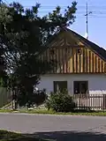 Chalupa na návsi