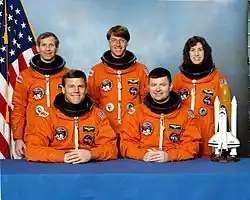 Zleva Cockrell, Oswald, Foale, Cameron, Ochoaová
