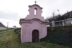 Studeněves - kaplička (1).jpg
