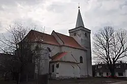 Suchohrdly-u-Miroslavi-kostel2011d.jpg