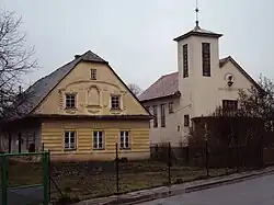 Usedlost č. p. 91 a evangelický kostel