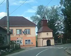 Kaple a obecní úřad