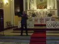 Jaroslav Svěcený hraje vlastní skladbu v Českém Těšíně