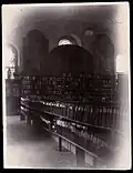 Interier synagogy v roce 1942