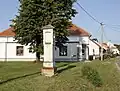 sokolovna a boží muka
