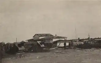 Těžké dělostřelectvo bělogvardějců v kazaňském přístavu, září 1918