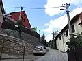 Západní pohled do ulice Nad Babou