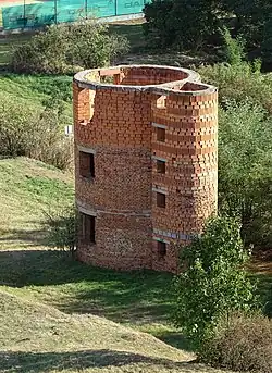 Nedostavěná hvězdárna pod Strážnou horou